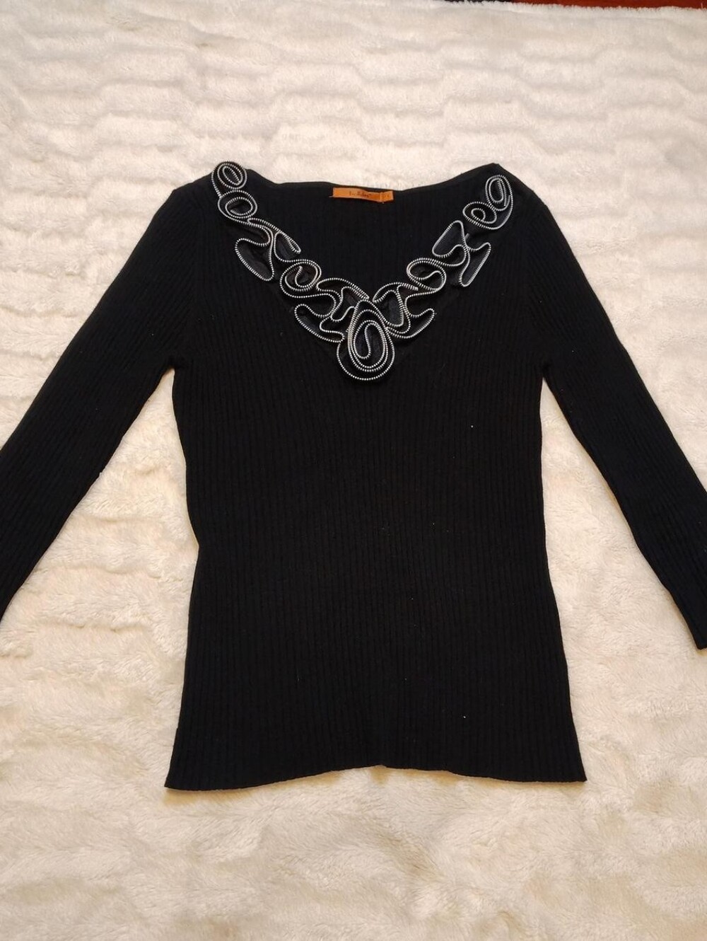 Belldini Zipper Accent Top